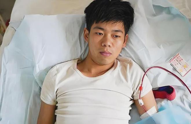 苹果手机”的安徽高中生现状令人感慨人生就是搏13年前那个“卖肾也要换(图11)