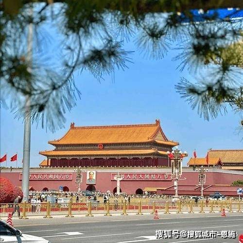 游多少钱北京旅游6日游当地旅行社报价表z6尊龙·中国网站一家人北京游玩6日(图2)
